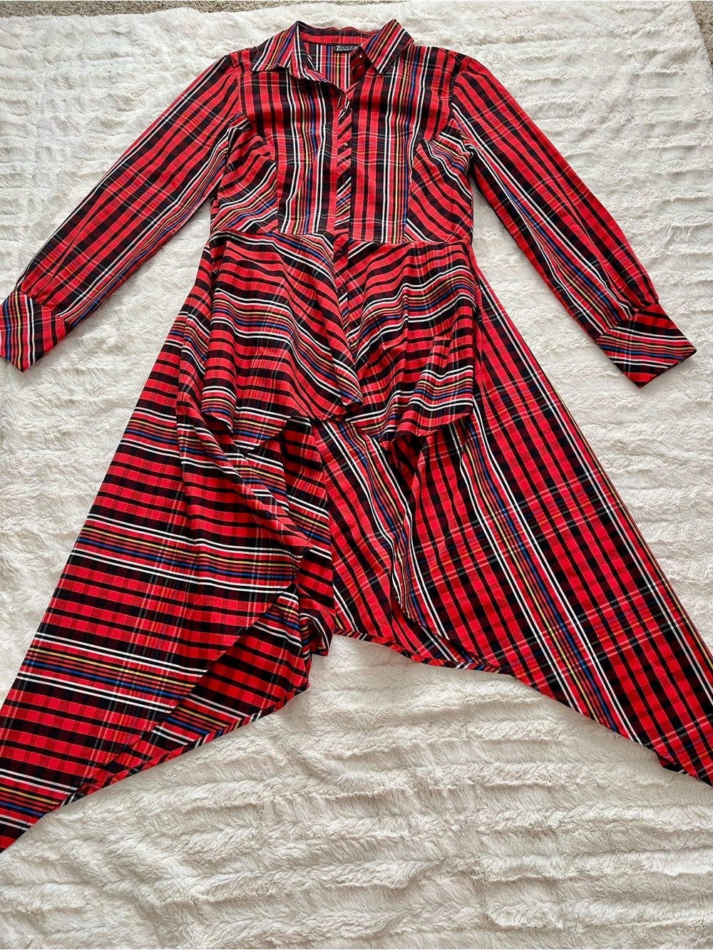 New York and Company Red Plaid High Low Long-Sleeve Shirt